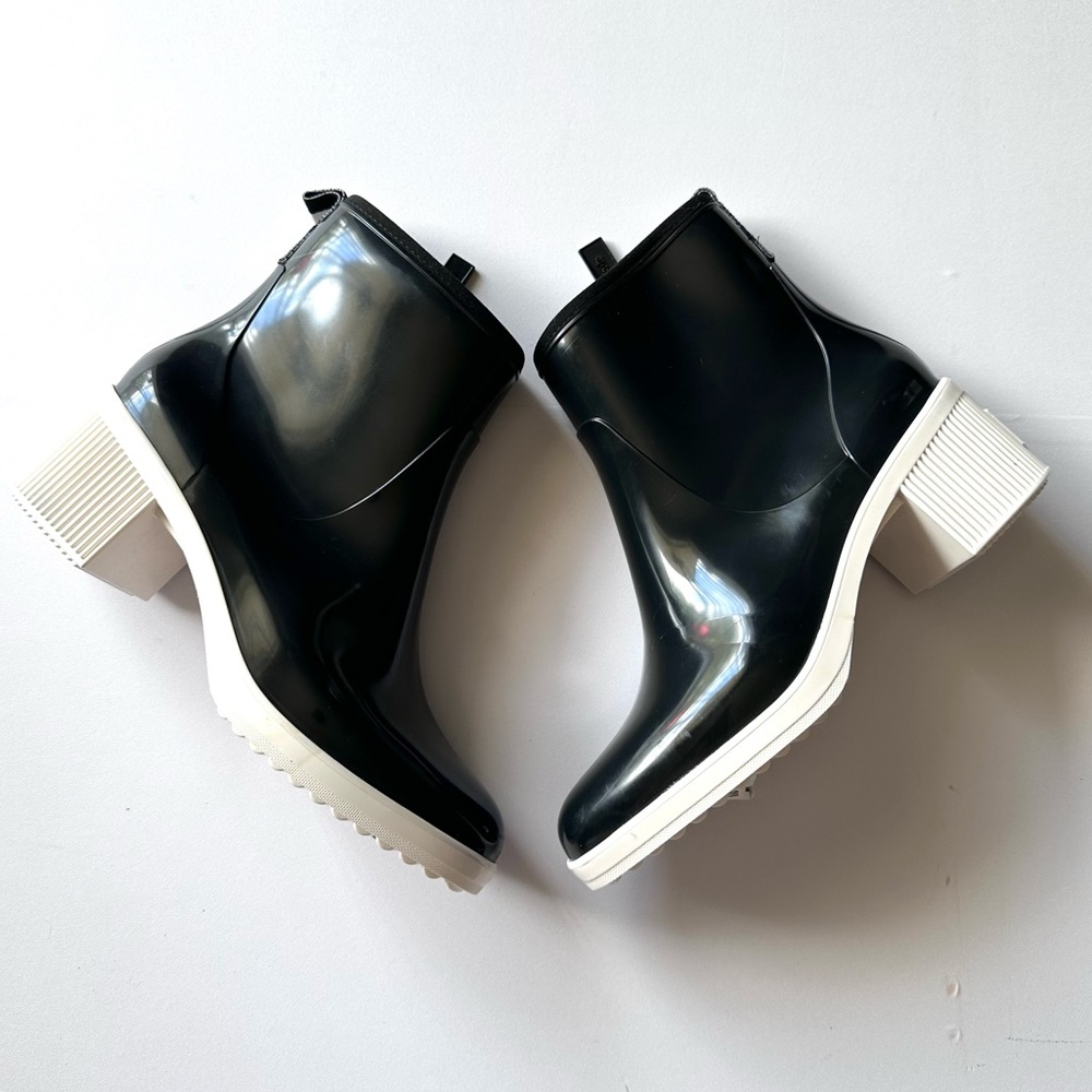Kate Spade New York Puddle Rubber Black Parchment Rain Boot - Picture 3 of 15